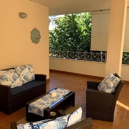 Con Ampia Veranda Apartament *